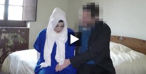 Recatada mujer árabe será follada por el pervertido de su jefe