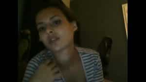 La cantante española Chenoa nos muestra su lado más sexy a través de webcam