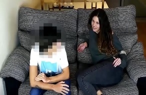 Lily Calipo hace un vídeo para Fakings follándose al amigo de su hermano